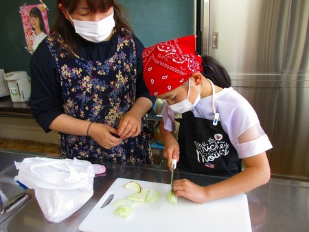 6月４日土山お菓子作り教室（1）2.jpg