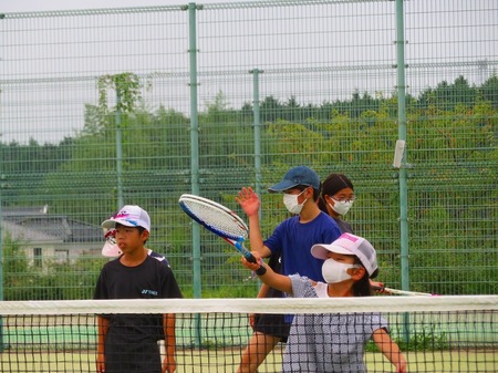 甲南ソフトテニス教室 (4).jpg
